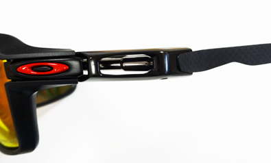 OAKLEY(オークリー)カーボンファイバー搭載・日本国内130本限定サングラスCARBON PRIME(カーボンプライム)入荷!_c0003493_14110509.jpg
