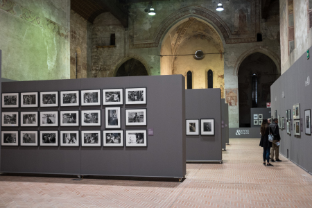 イタリアの写真展　Donne&Fotografia展示風景_f0036209_20020278.jpg