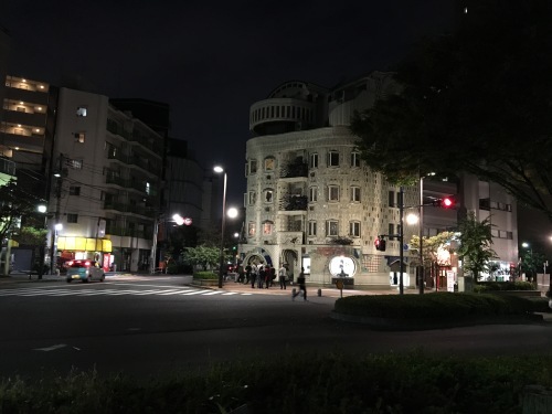 b0330040_00355117.jpeg