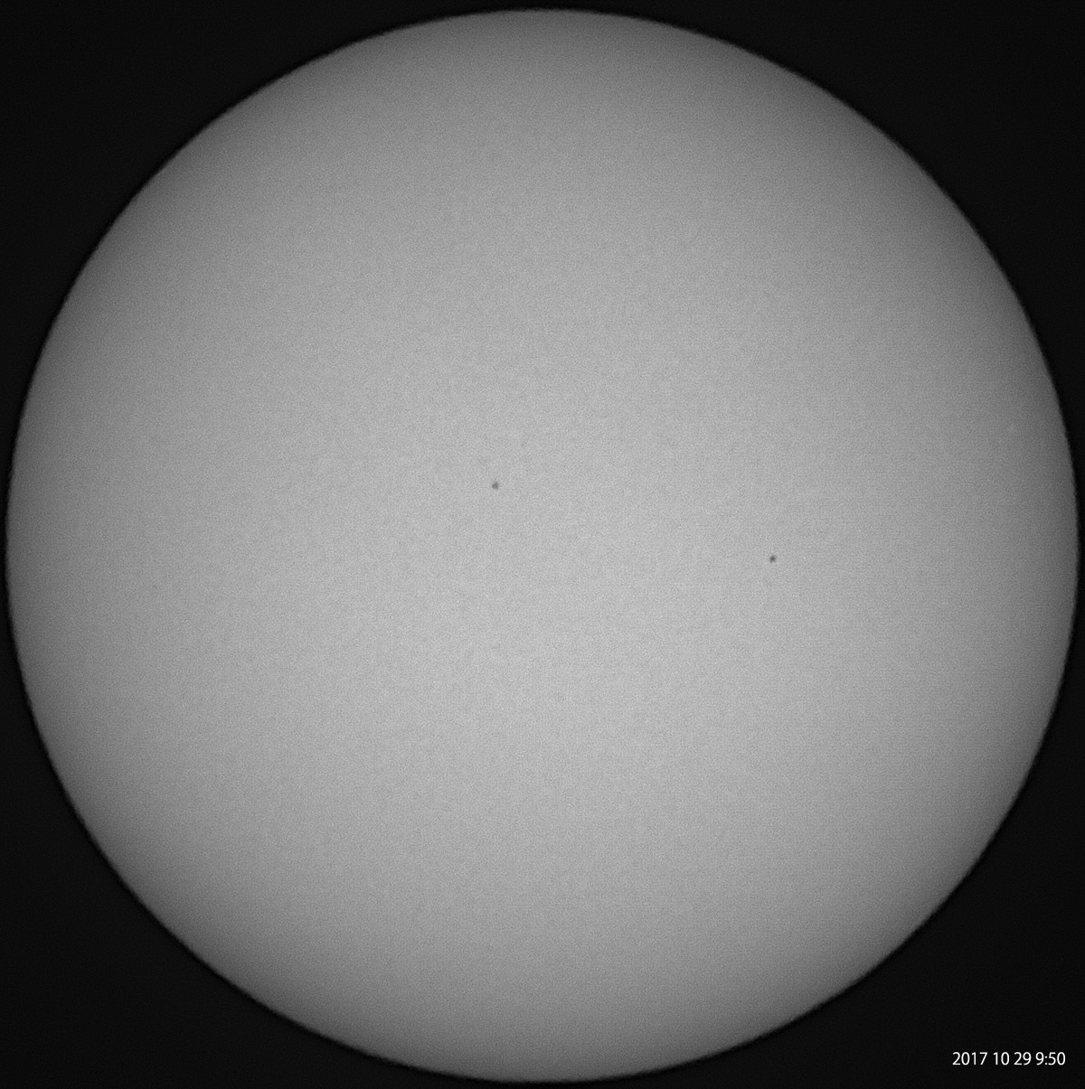 10月29日の太陽_e0174091_15002288.jpg
