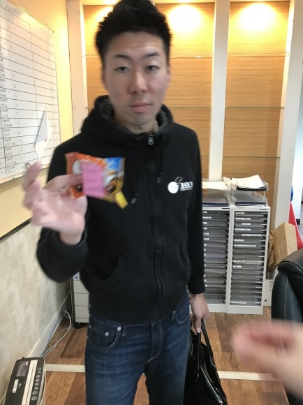 11月1日(水)トミーベースカスタムブログ☆ハマー ハイエース 10インチナビ_b0127002_19381399.jpeg
