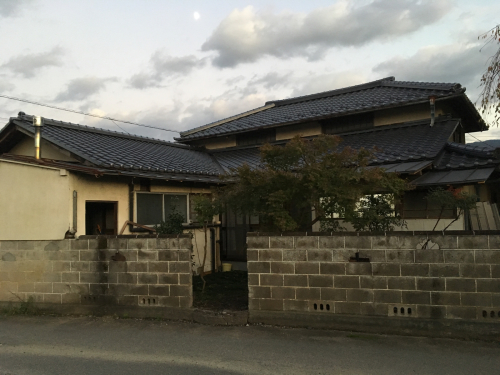 中央市 銀黒の屋根  其の二十三_b0242734_19591327.jpg