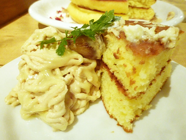 カフェ アクイーユ(cafe accueil)恵比寿本店_c0152767_22341521.jpg