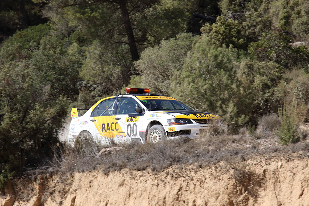 RALLY DE ESPANA 2017 06 DAY1 SS4 Caseres 2_b0315809_21461224.jpg