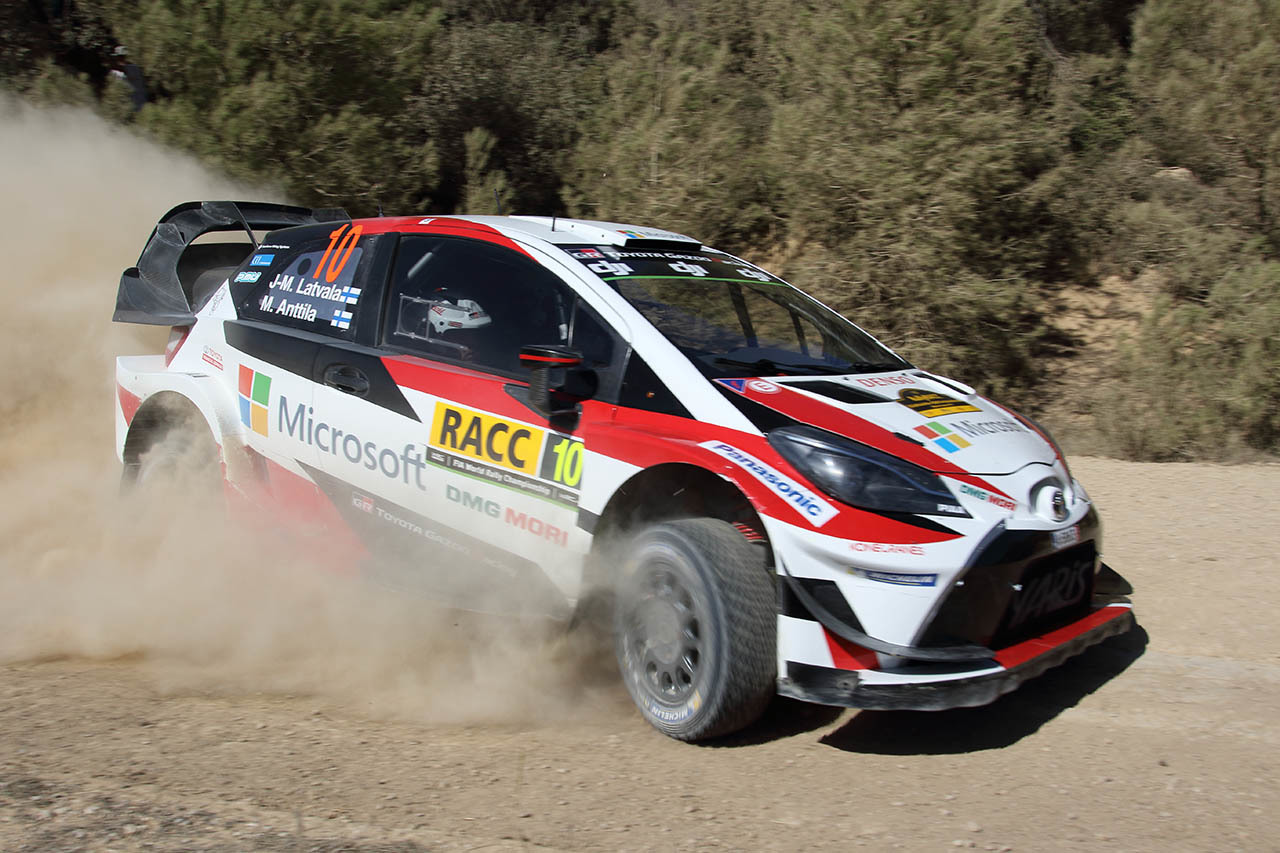 RALLY DE ESPANA 2017 06 DAY1 SS4 Caseres 2_b0315809_21490192.jpg