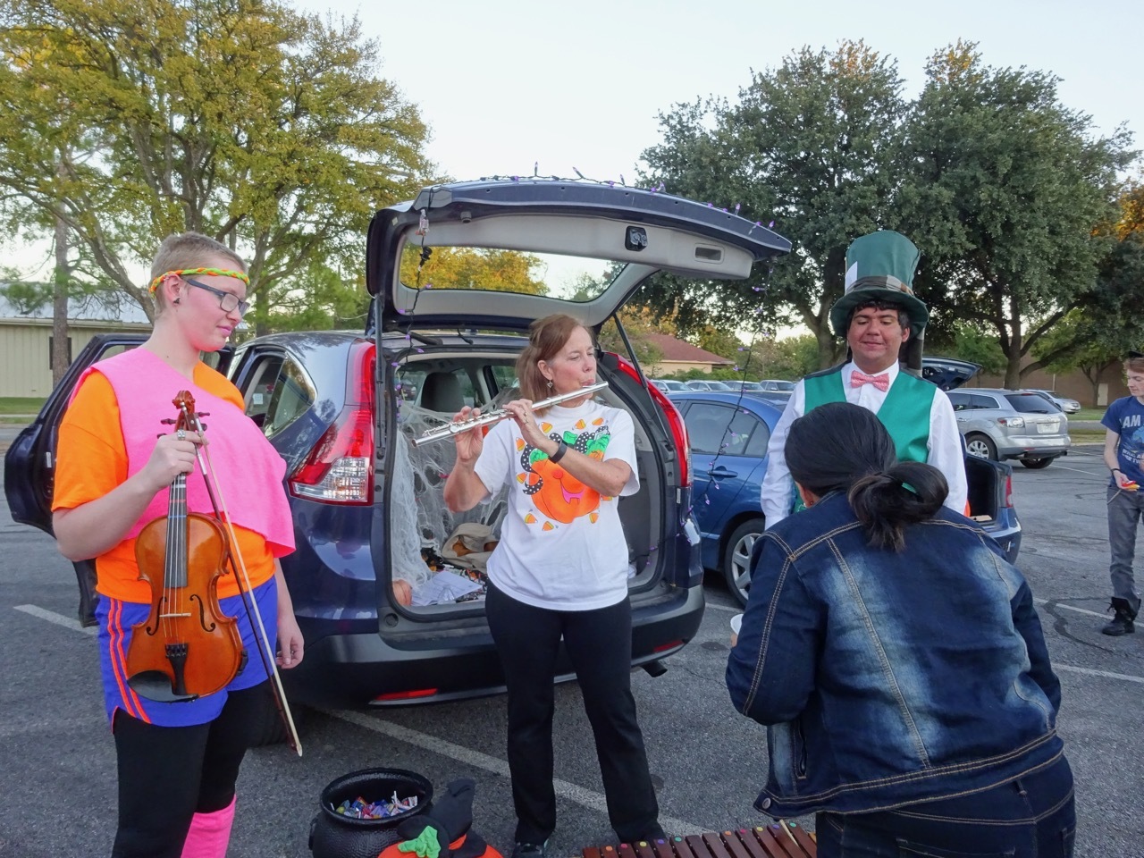 Trunk or Treat 2017_a0042932_10061332.jpg