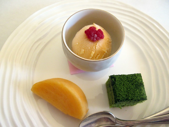 【萬松館】平日限定旬彩御膳を料亭でいただく_b0009849_15244272.jpg