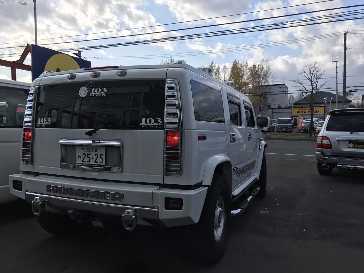11月2日(木)トミーベース カスタムブログ☆10インチナビ マクラーレン GTR_b0127002_10505702.jpg