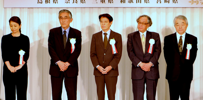 「第5回古代歴史文化賞大賞決定!”タネをまく縄文人 最新科学が覆す農耕の起源”」_a0000029_10582755.jpg