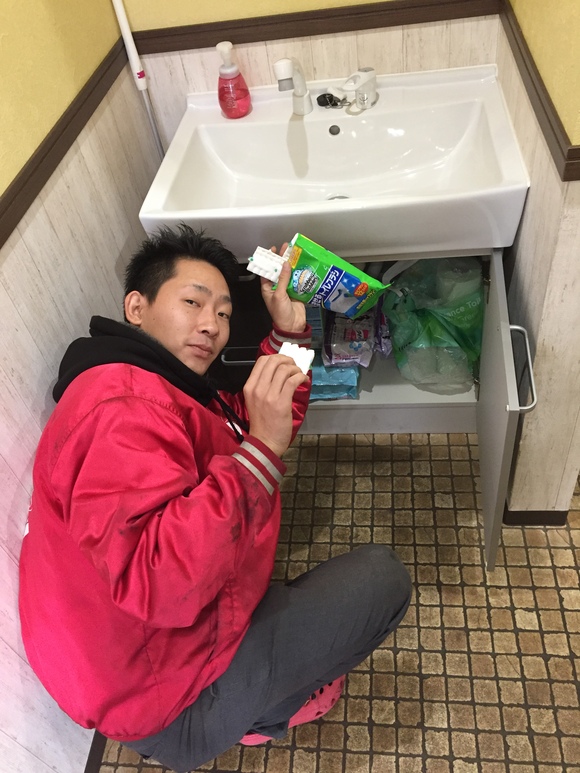 11月3日 ひとログFriday(*\'∀\'人) タイヤ交換はお早めに♬ご予約承り中!TOMMY本店_b0127002_16505939.jpg