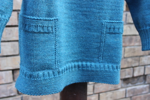 英国伝統ニットメーカー「GUERNSEY WOOLLENS」に別注!_f0191324_08272452.jpg