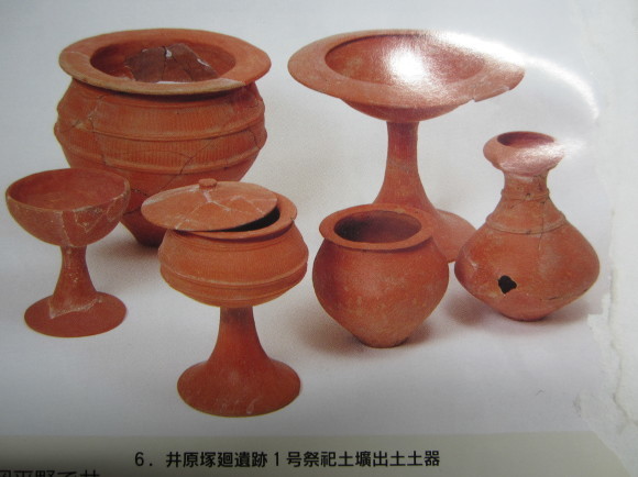 297鉄の副葬も甕棺墓の時代から_a0237545_19524457.jpg