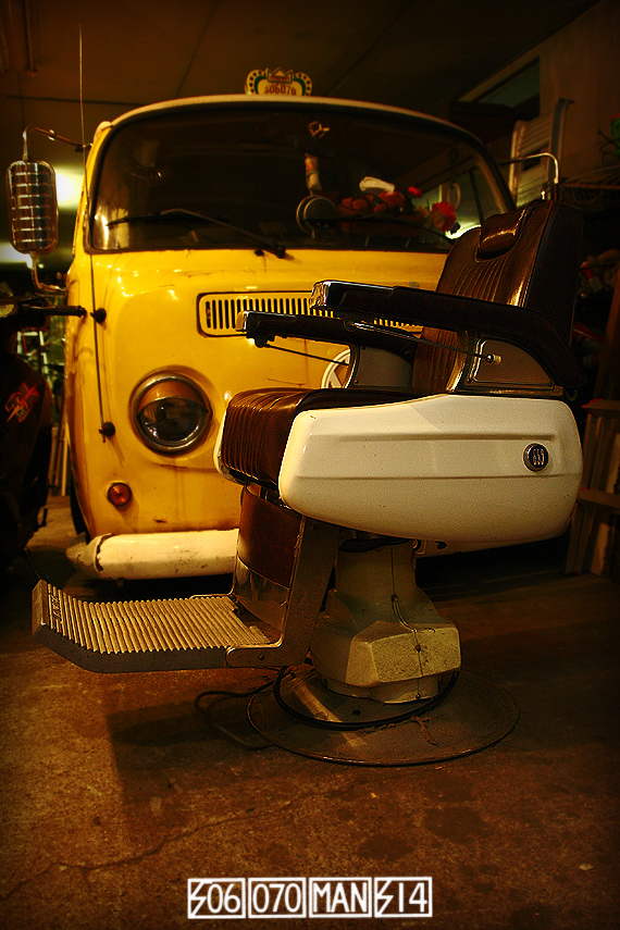 1970s Vintage TAKARA 659 電動ハイドロ床屋椅子 ミッドセンチュリー barber_e0243096_21582220.jpg