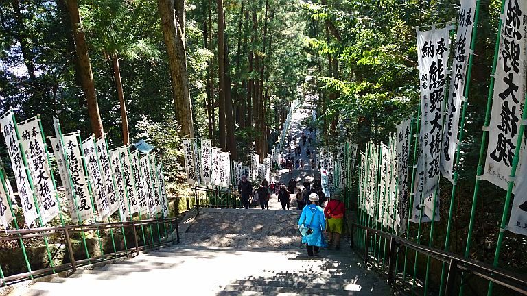 熊野古道の旅　その１・熊野三山_b0172805_22000791.jpg