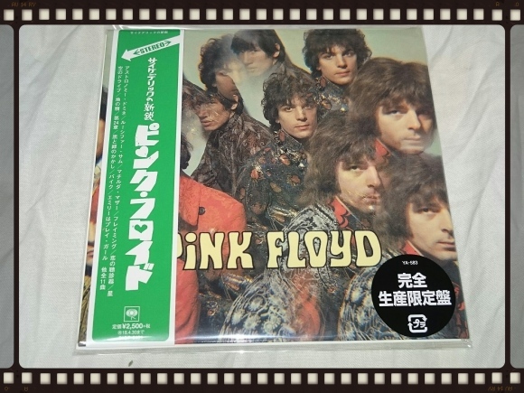 PINK FLOYD / THE PINK FLOYD サイケデリックの新鋭 紙ジャケ_b0042308_00485808.jpg