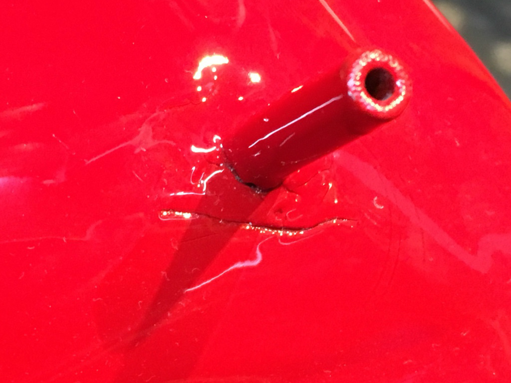 DUCATI F1-2型 整備日記「タンク修復」 20171104_a0051924_22153731.jpg