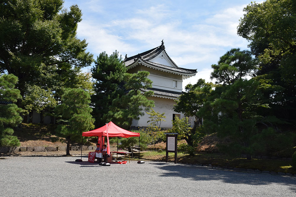 大政奉還150年記念に訪れた二条城。 その2 ~二ノ丸御殿・二ノ丸庭園~_e0158128_02463350.jpg