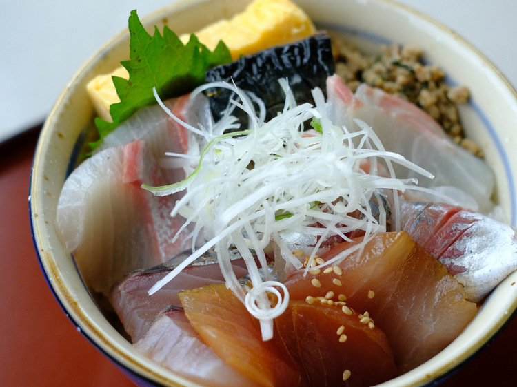 「館山で遊ぶ!いちじく狩り、館山ファミリーパーク、だいぼの海鮮丼」_a0000029_23140851.jpg