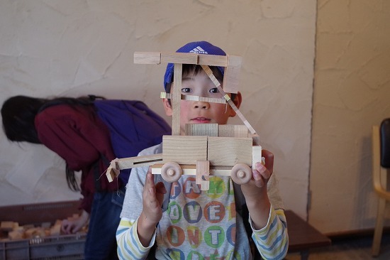 f0114346_05283943.jpg