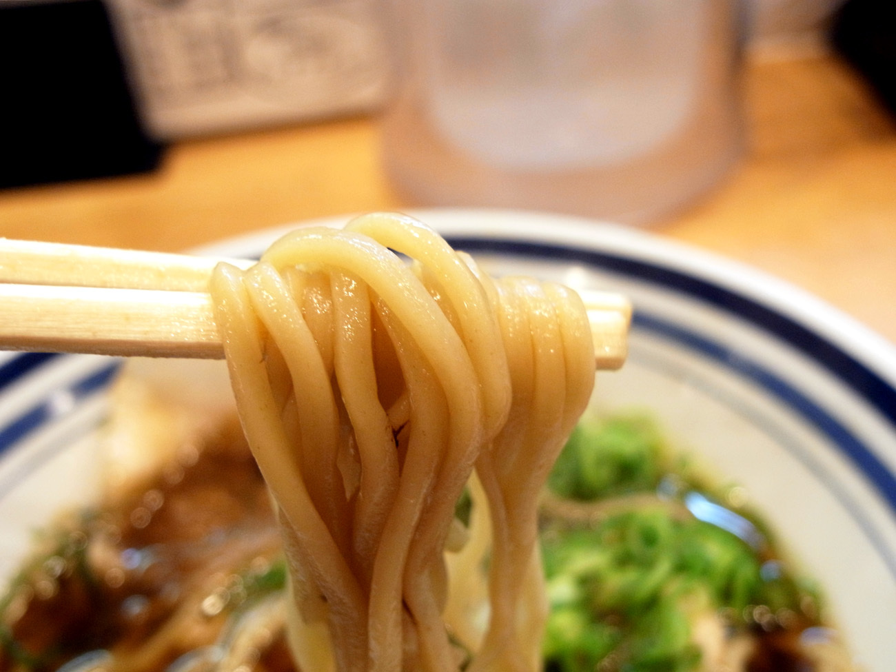 懐かしの「ザ・醤油らーめん」〔らーめん Ciel （らーめん シエル）／ラーメン／地下鉄中崎町 〕_f0195971_18483997.jpg