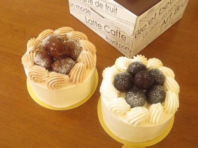 手土産に作った小さなホールケーキ２種 La La La Kitchen 2