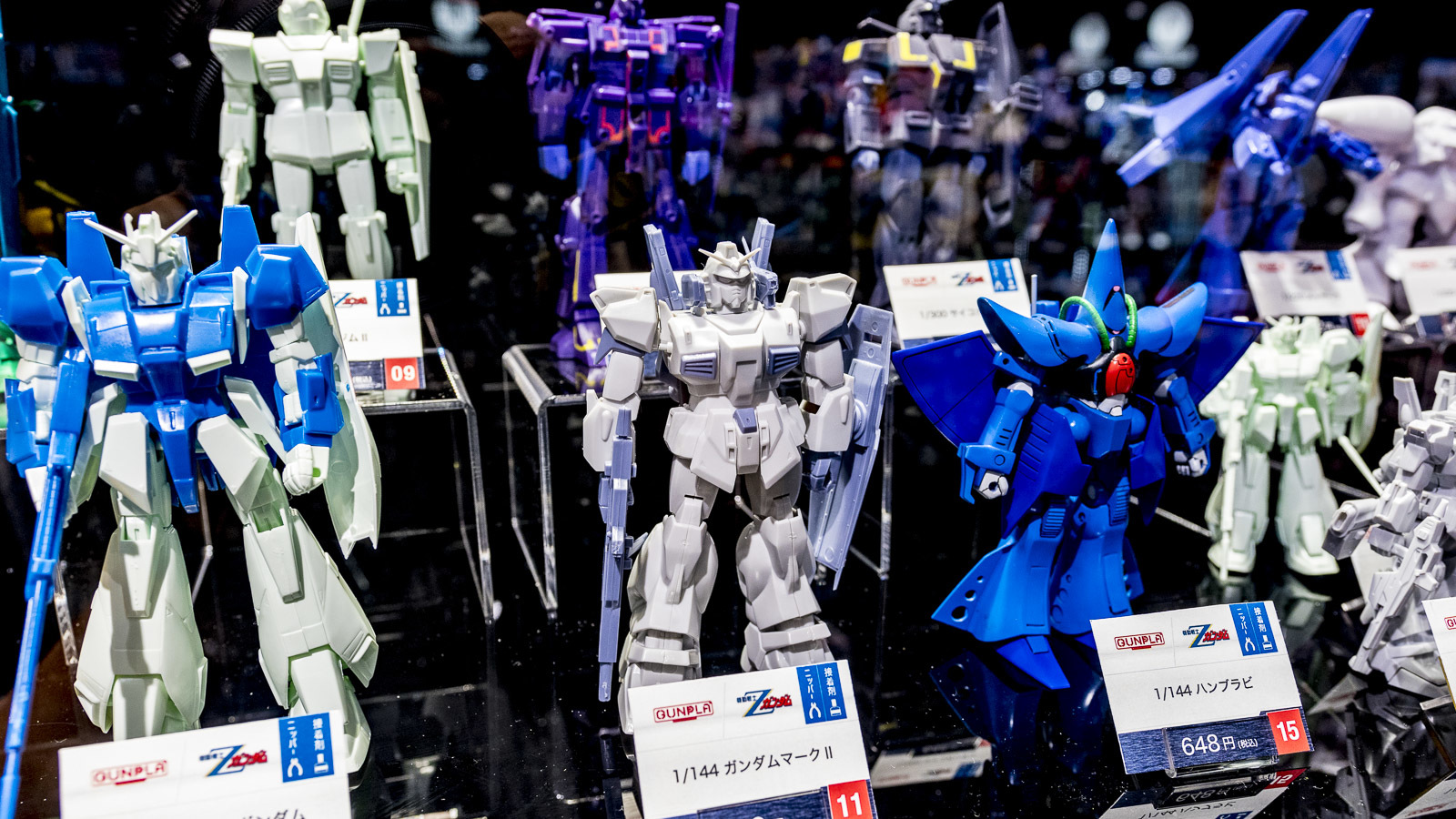 ガンプラのパーツに色が付いているのはなぜか。_b0029315_23373048.jpg