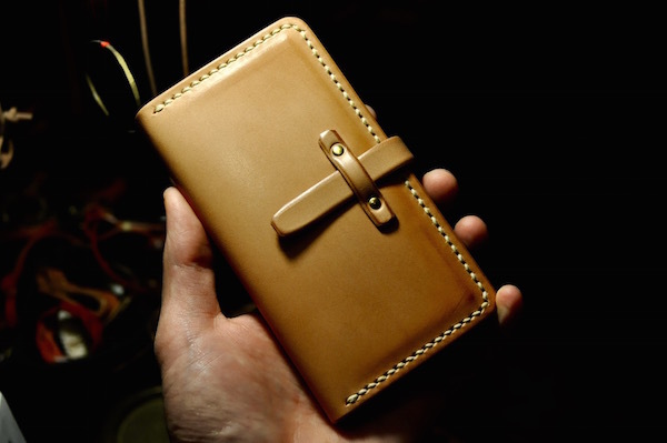 iphone X leather case_b0172633_20522774.jpg