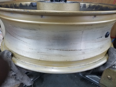 タイヤ交換作業_e0114857_8434291.jpg