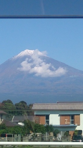 10月26日、富士山初冠雪_c0311276_18210432.jpg