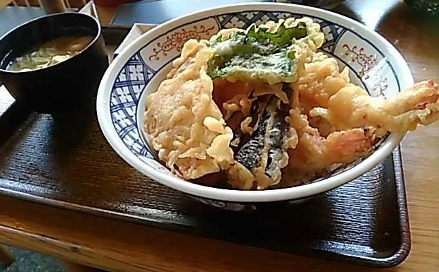 桃と動物病院へ&じいちゃんとランチ(@_@;)_f0019498_16260512.jpg