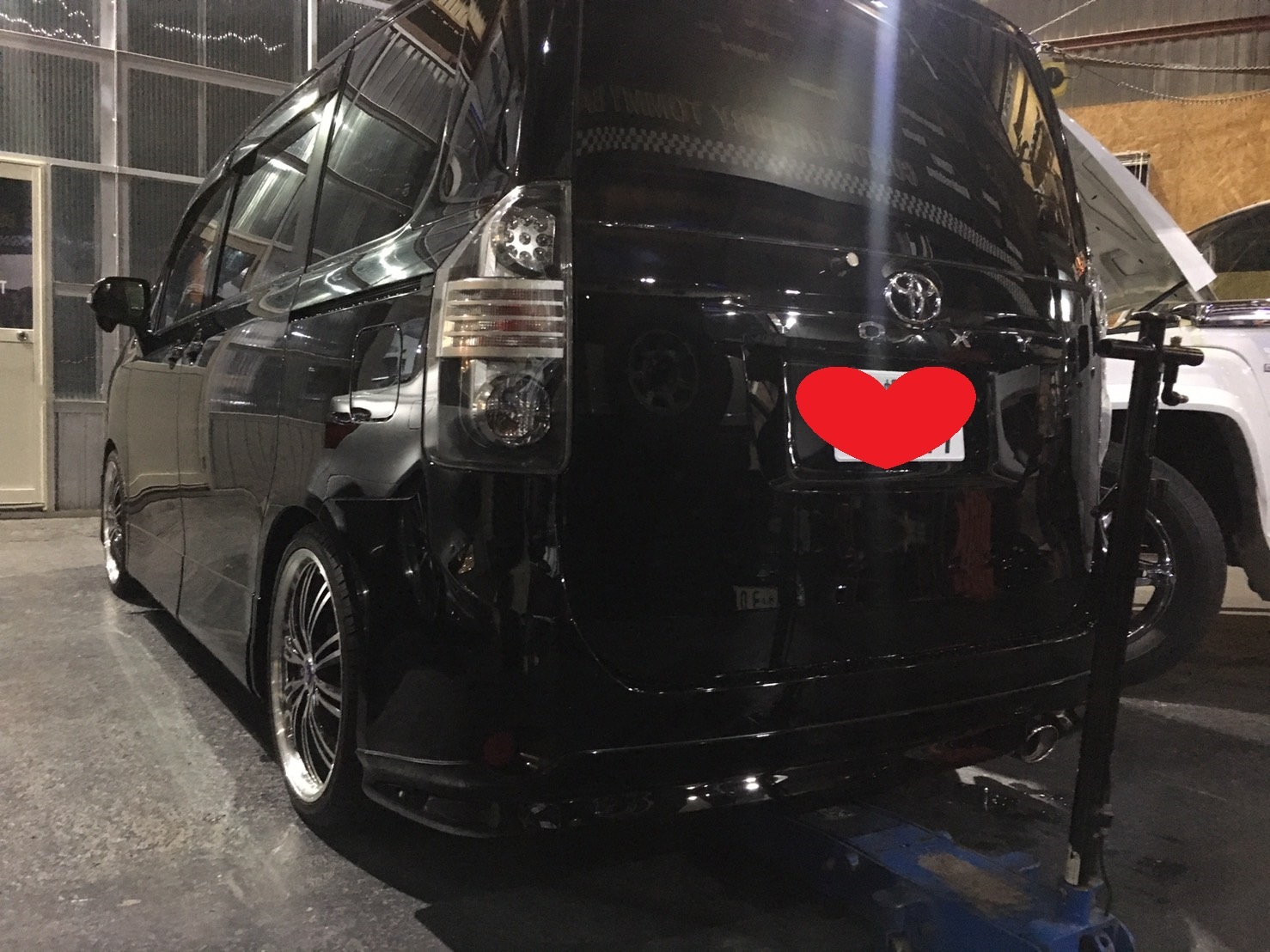 11月6日(月)トミーベース カスタムブログ☆QX56 LS600新在もご紹介☆_b0127002_22273506.jpg