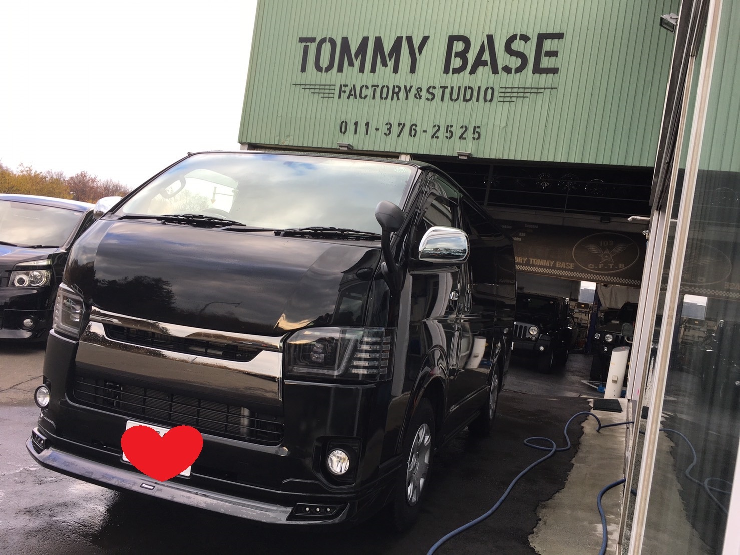 11月6日(月)トミーベース カスタムブログ☆QX56 LS600新在もご紹介☆_b0127002_22574675.jpg