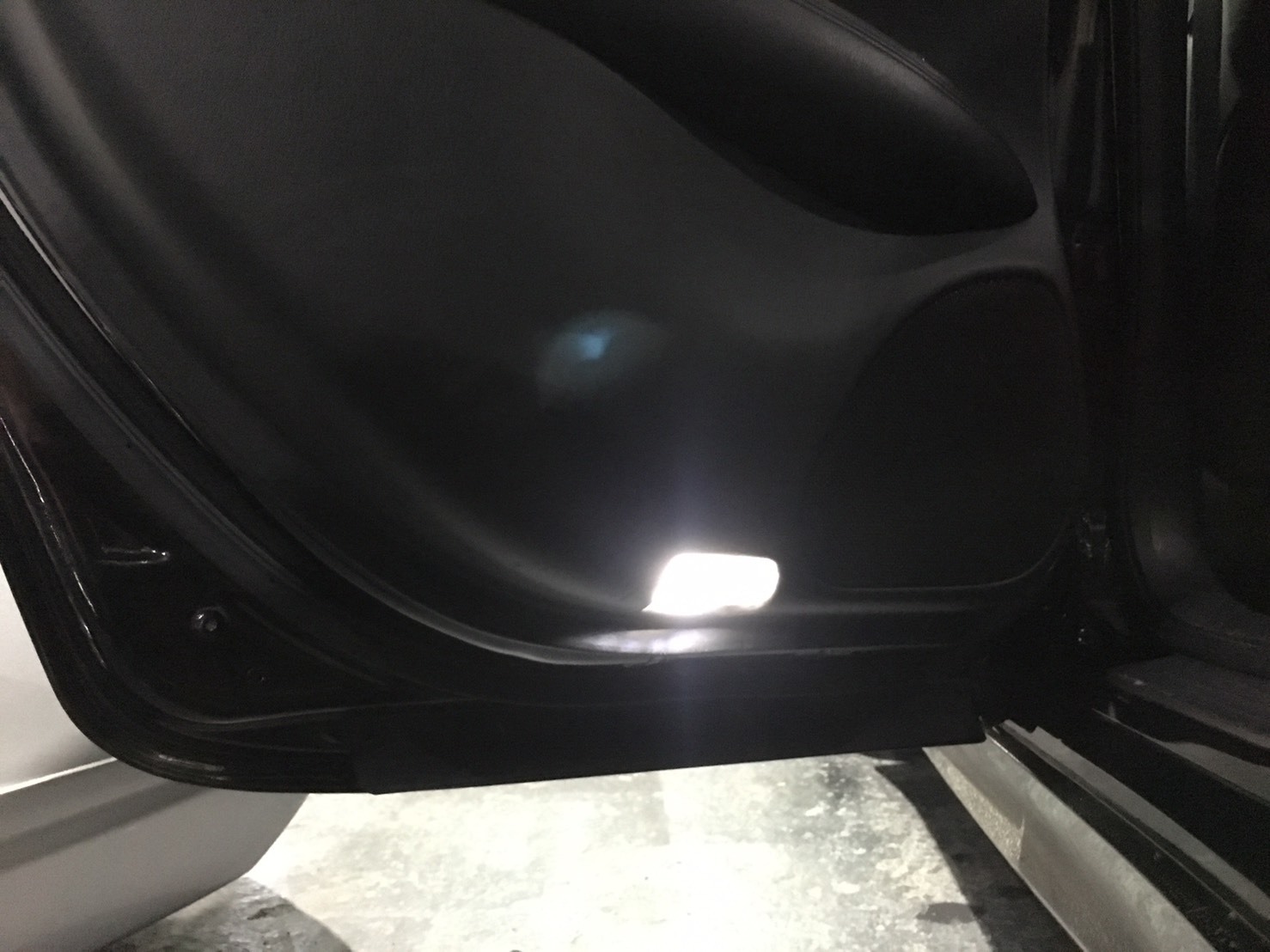 11月6日(月)トミーベース カスタムブログ☆QX56 LS600新在もご紹介☆_b0127002_23080640.jpg