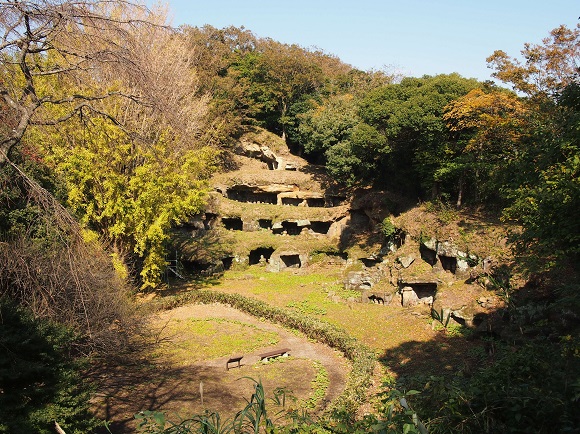 巡礼古道から大切岸、まんだら堂やぐら群(2017.11.06)_e0245404_18552299.jpg