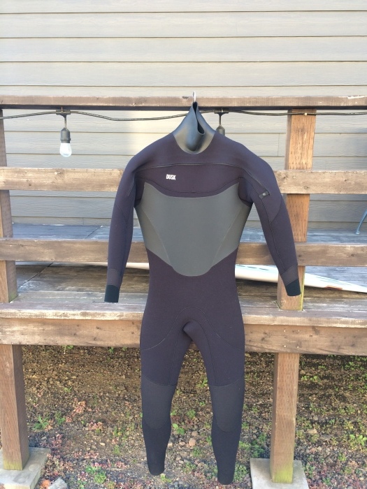 Dusksuits_d0119852_15471510.jpg