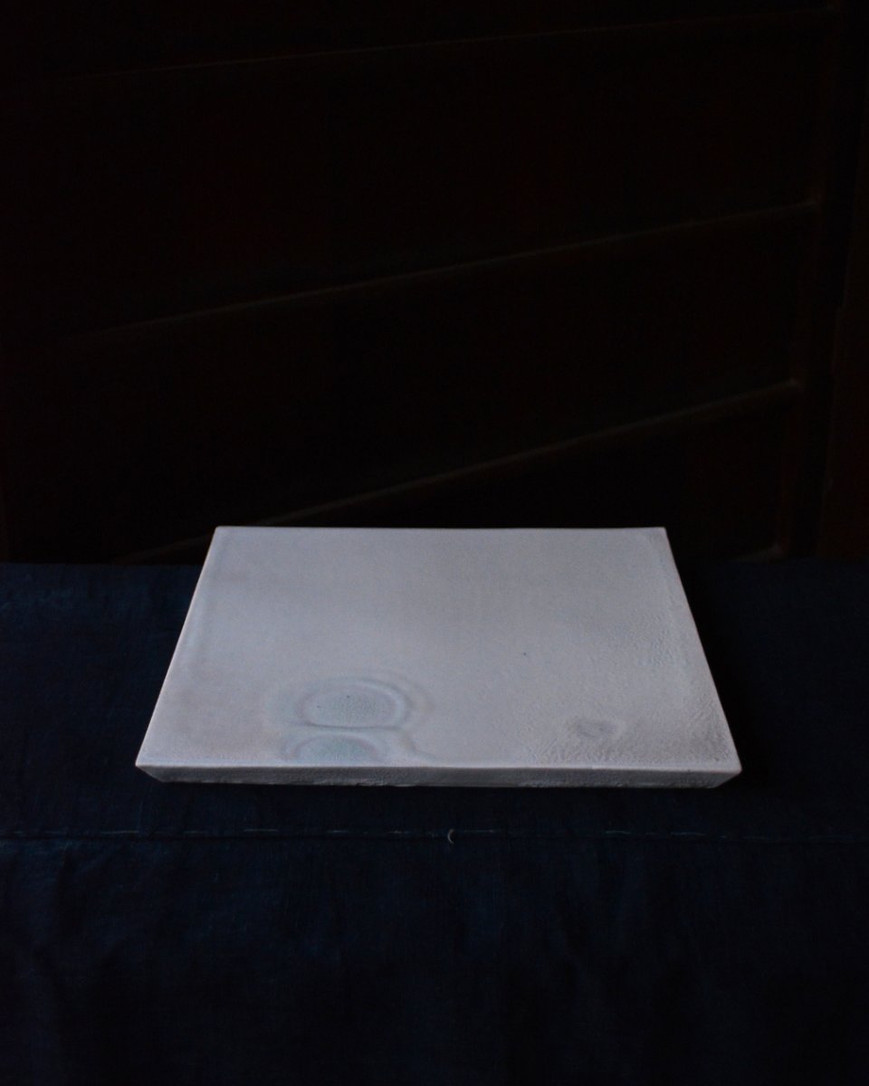「田淵太郎展 幽玄白磁」食器_d0087761_1423134.jpg