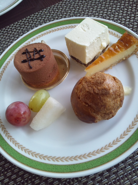 川崎日航ホテル 夜間飛行 チョコレートスイーツブッフェ_f0076001_0354234.jpg