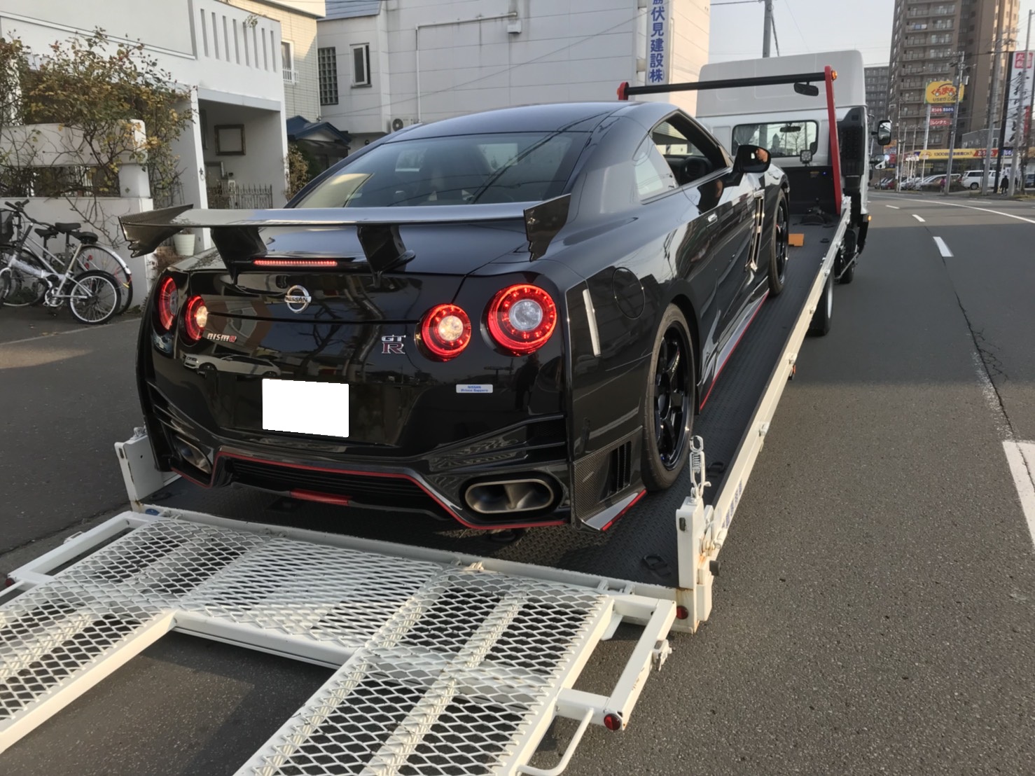11月7日 ひとログTuesdayヽ( ‘ω’ )ノ 好評ハマーレンタカー♬北海道観光をリッチに演出★TOMMY_b0127002_17272916.jpg