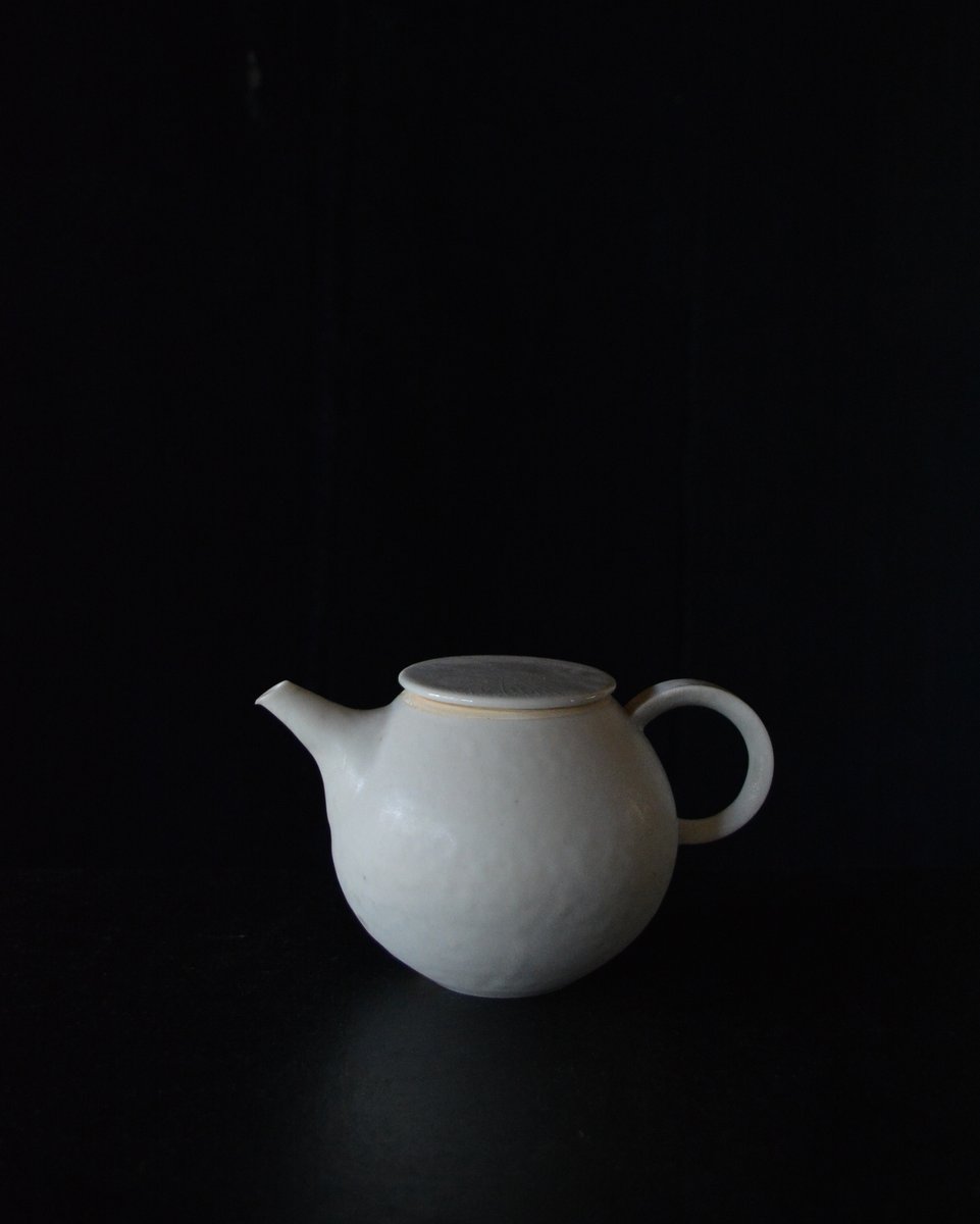 「田淵太郎展 幽玄白磁」茶器_d0087761_15221589.jpg