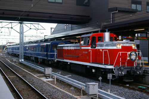 b0283432_01123696.jpg
