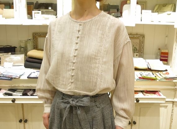 maison de soil から、ウールのドレスが届いています。_c0227633_11315118.jpg