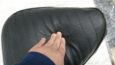 ハンターカブにバイクザシートインサイド_e0114857_101929.jpg