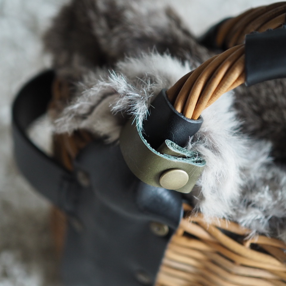 エバゴス かごバッグ ファー付き エバゴス カゴバッグ ファー付