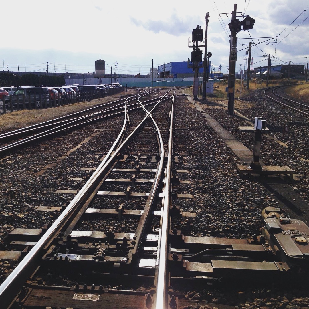 四日市駅亀山方のシーサスクロス分岐器が撤去されてた_a0334793_09525769.jpg