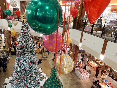 イオン神戸南のクリスマスツリー 神戸トピックス イオン神戸南のクリスマスツリー 神戸トピックス