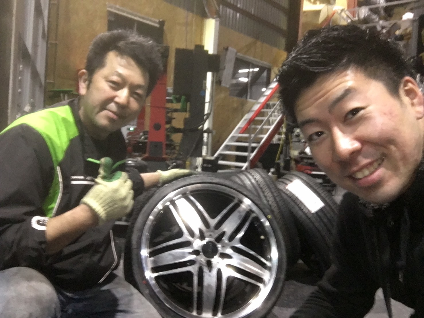 11月9日(木)トミーベース カスタムブログ☆ランクル60 ランクル100 ランクルプラド 取り揃えてますよ☆_b0127002_10305716.jpg