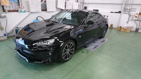 トヨタ 86 カーフィルム ガラスボディコーティング 大阪 貝塚 : 貝塚市