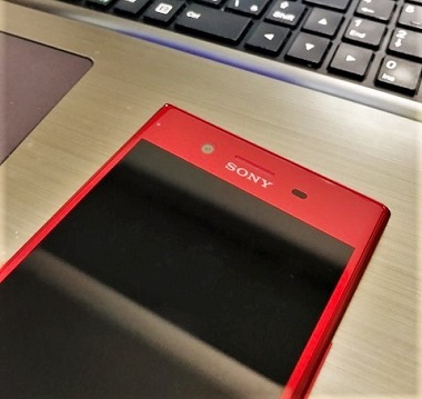 Xperia Xz Premium So 04j G8142 新色ロッソ 通常モデルより1割ほど高く売買 白ロム中古スマホ購入 節約法