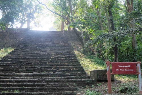 タイ旅行　6日目＠スコータイ_f0242532_08242629.jpg