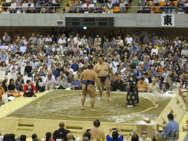 大相撲秋巡業　初観戦_f0327950_19244285.jpg